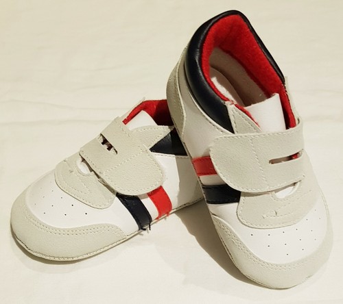 Newborn baby boy girl - , pram